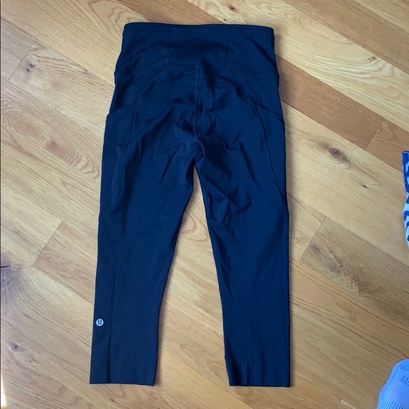 Lululemon Fast and Free Crops Black - Picture 4 of 6